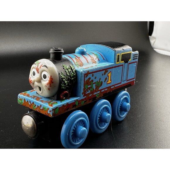 Mud Covered Thomas The Train Wooden Railway Vtg 2003 Learning Curve Engine - Picture 1 of 13